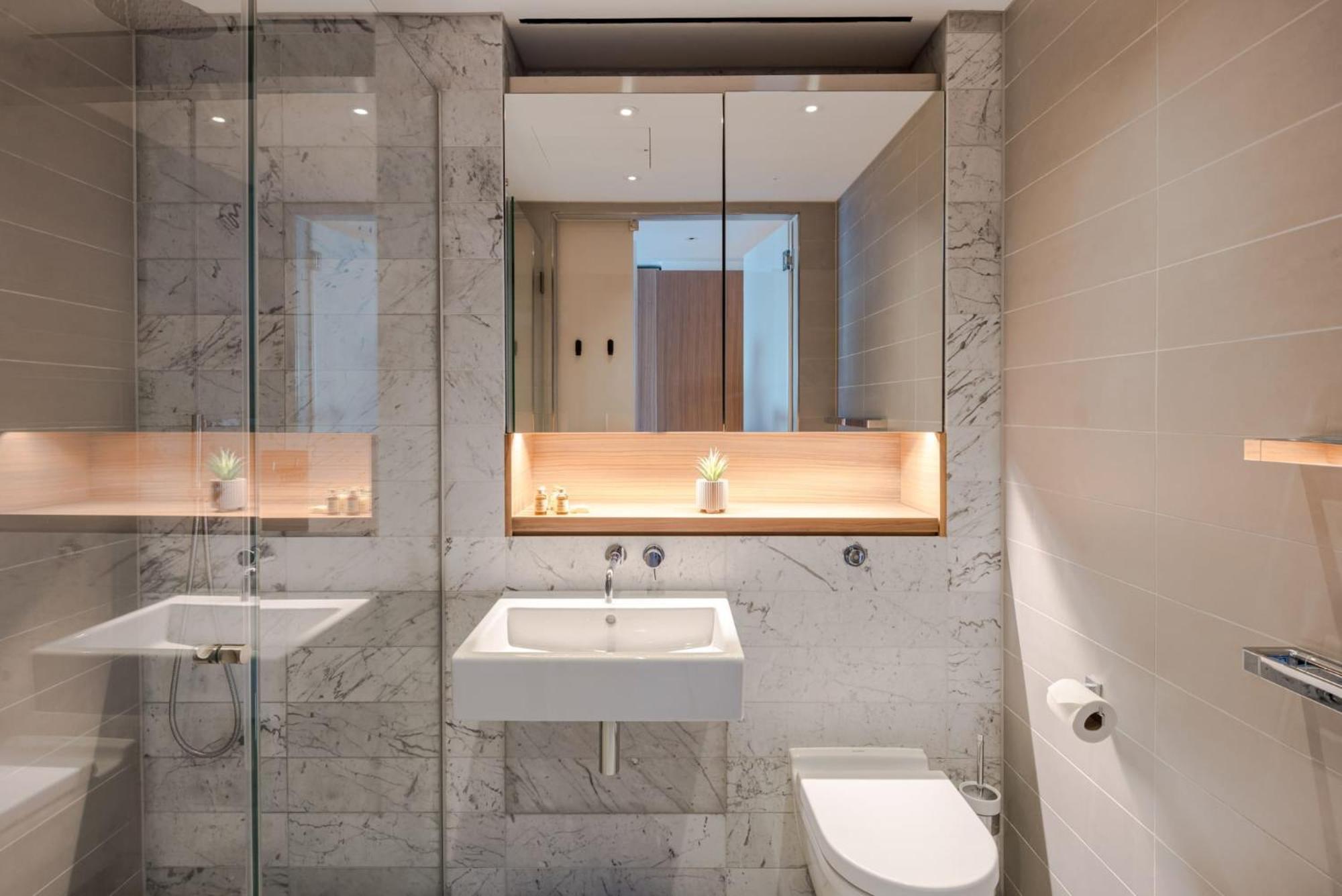 Zen Sanctuary - Soho - By Frankie Says Apartment London Luaran gambar