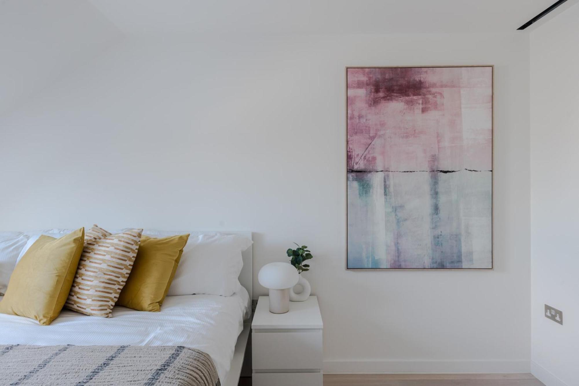 Zen Sanctuary - Soho - By Frankie Says Apartment London Luaran gambar