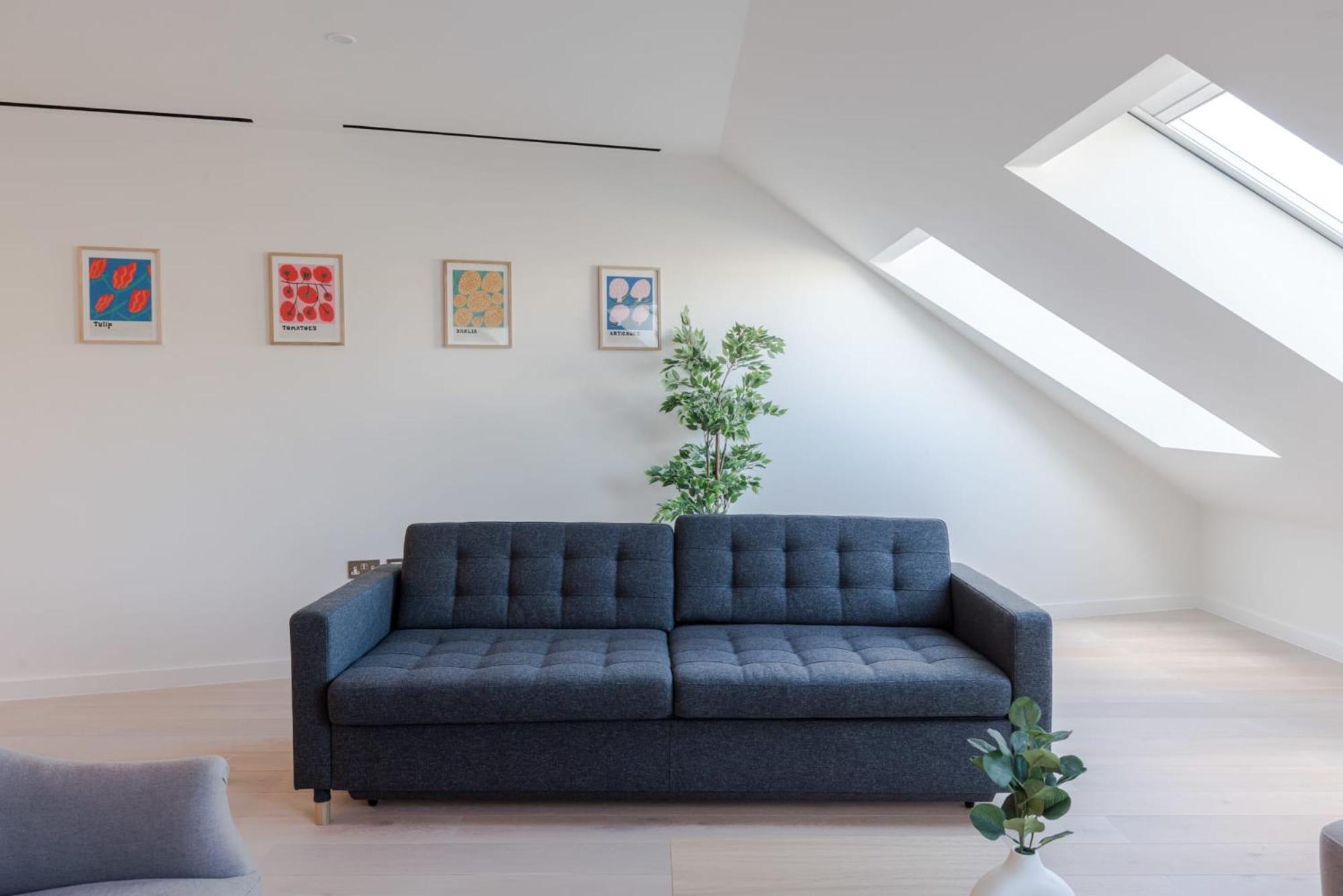 Zen Sanctuary - Soho - By Frankie Says Apartment London Luaran gambar